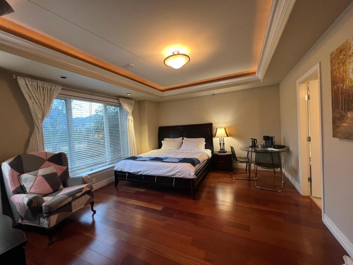 Lucky Suite, Two-Bedroom Suite With Independent Entrance In Richmond Close To Yvr Exterior foto